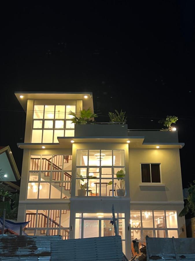Rich-Vania Suites General Luna  Extérieur photo