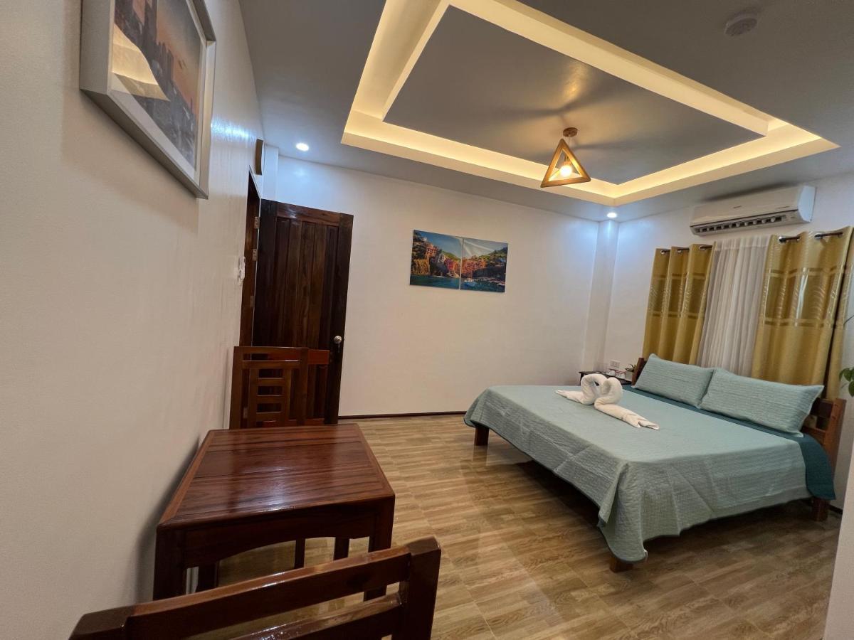 Rich-Vania Suites General Luna  Extérieur photo