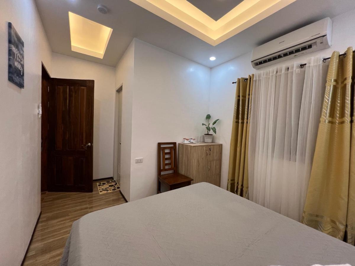 Rich-Vania Suites General Luna  Extérieur photo