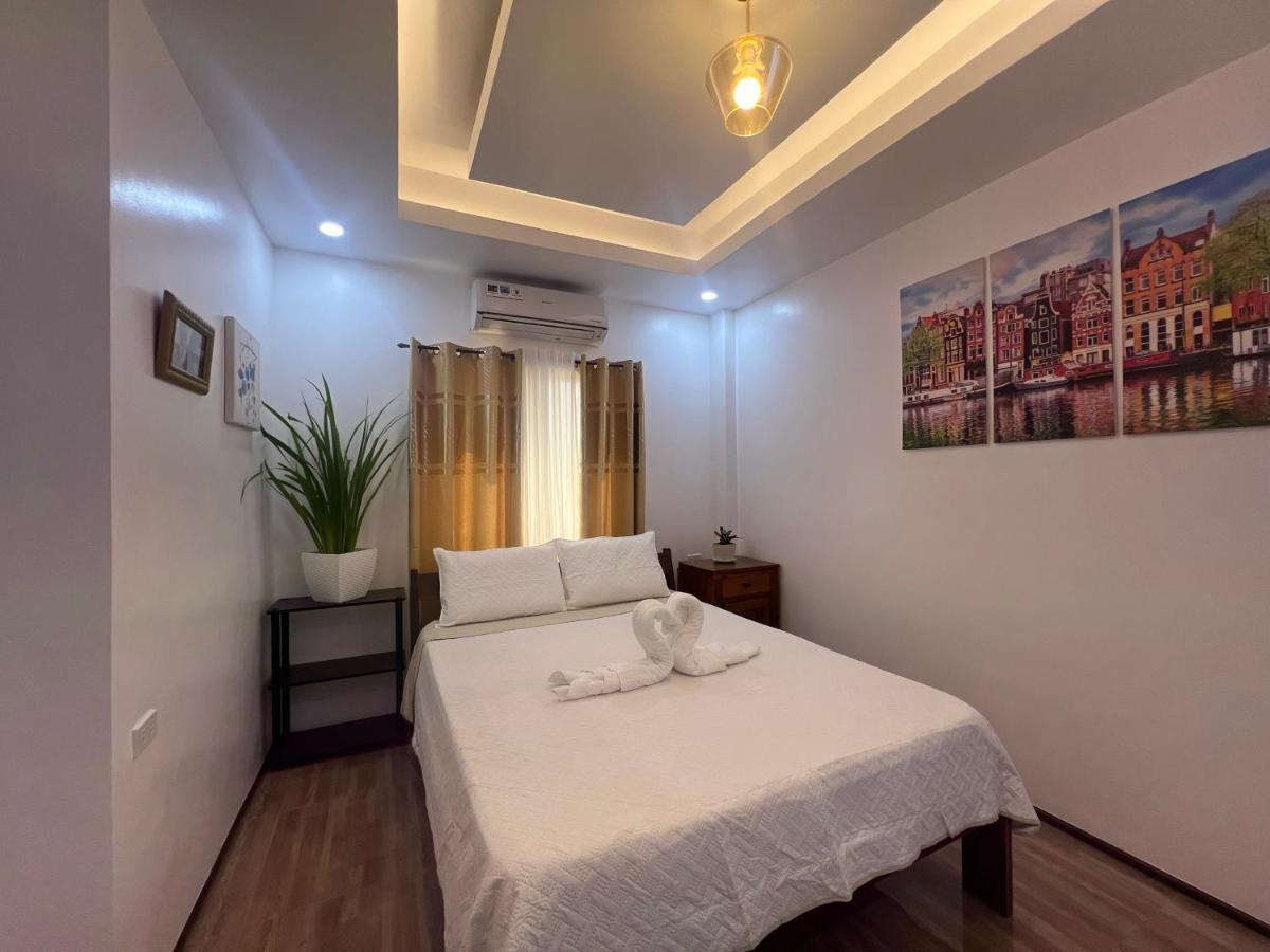 Rich-Vania Suites General Luna  Extérieur photo