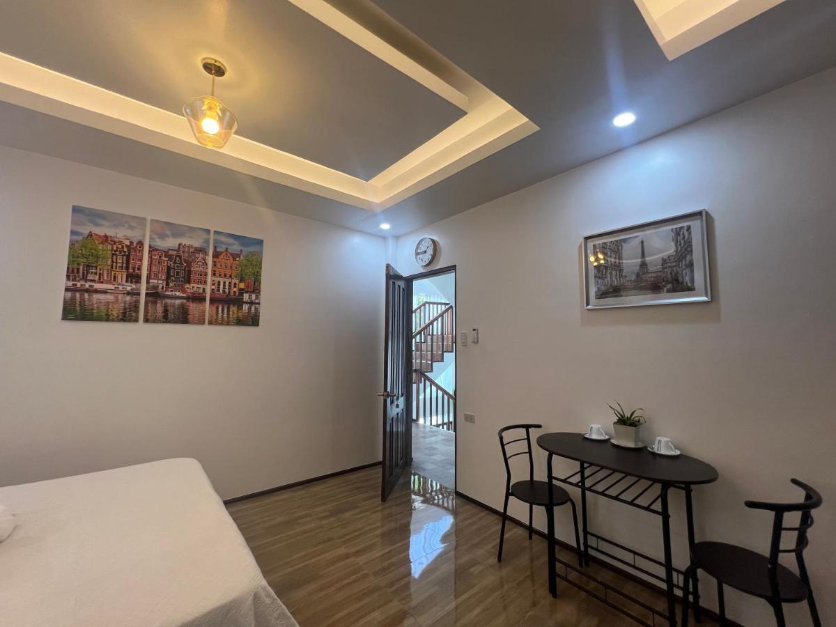 Rich-Vania Suites General Luna  Extérieur photo