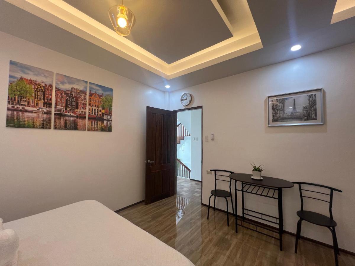 Rich-Vania Suites General Luna  Extérieur photo